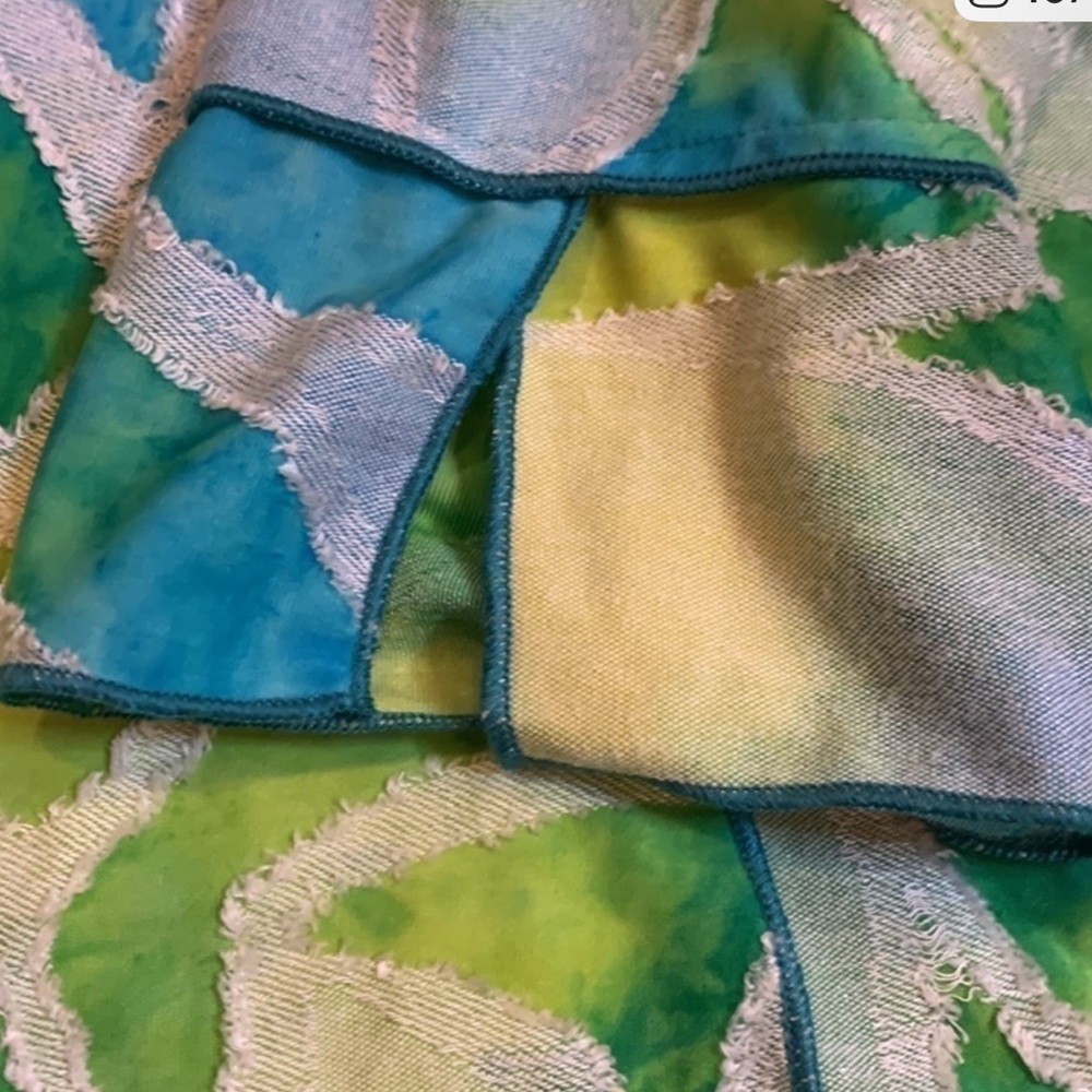 Ali Miles like new pullover Green and Blue Tie-Dye Top Size in a size XL - Picture 7 of 11